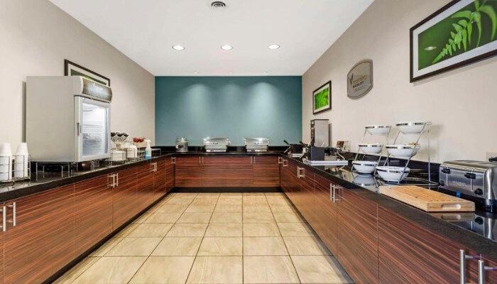 More Photos Of 13320 Ali Ghan Rd NE, Cumberland Hotel For Sale