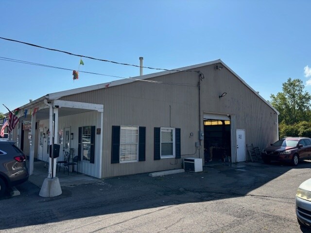 More Photos Of 1740 Colorado Ave, Lorain Service For Sale