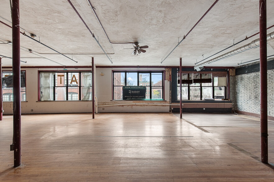 More Photos Of 71 Richmond St, Providence Office For Lease