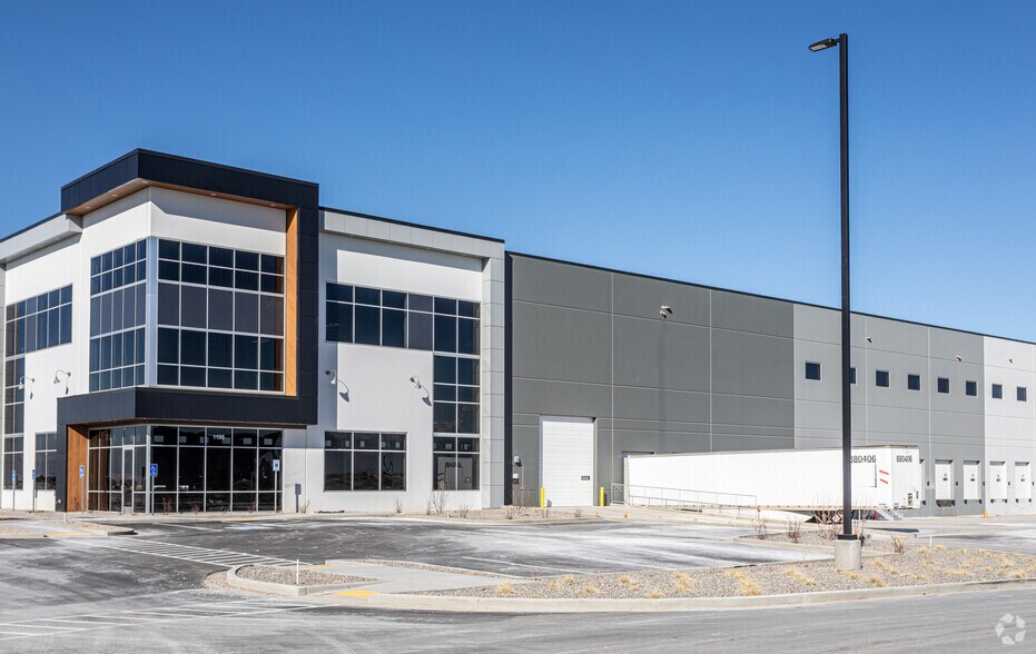 More Photos Of 1195 N 6550, Salt Lake City Distribution For Lease