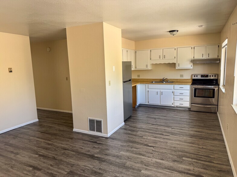 More Photos Of 5540 Bowden Loop, Colorado Springs Apartments For Sale
