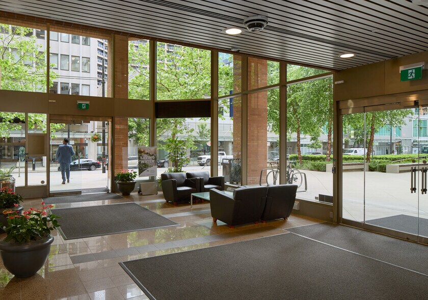 More Photos Of 1140 W Pender St, Vancouver Office For Lease
