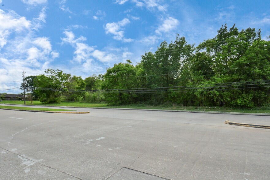 More Photos Of 8290 Cook Rd, Houston Land For Sale