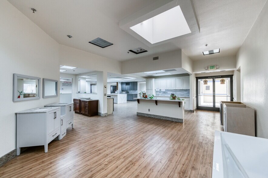 More Photos Of 5333 N Cornelia Ave, Fresno Warehouse For Sale