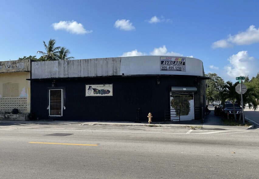 More Photos Of 360 NW 71st St, Miami Flex For Sale