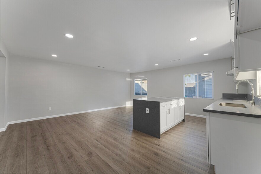 More Photos Of 805 S 10th St, Montebello Multifamily For Sale