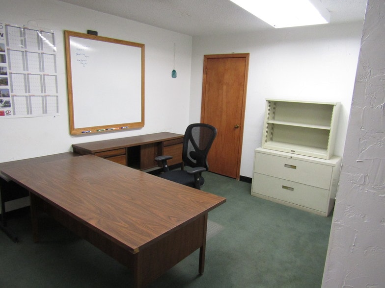 More Photos Of 45021 County Street 2700, Cyril Industrial For Sale