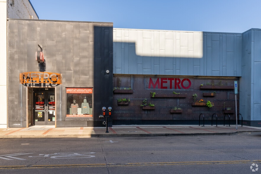 More Photos Of 45 W Broadway, Eugene Storefront Retail Residential For Lease