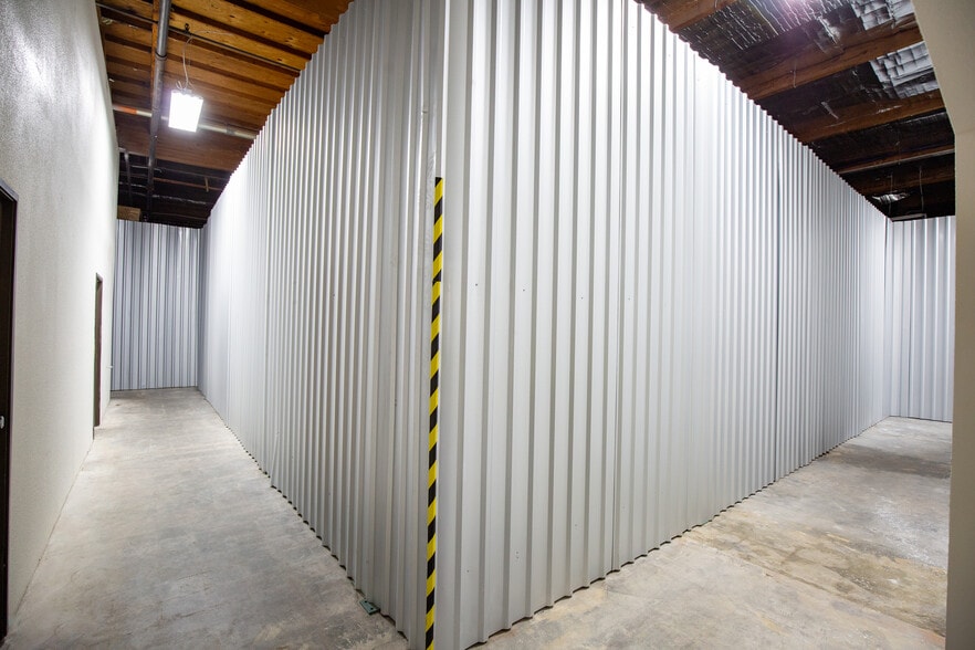 More Photos Of 5950 Wilderness Ave, Riverside Warehouse For Lease