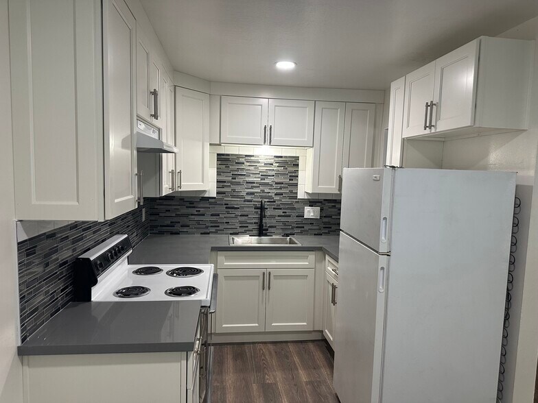 Primary Photo Of 205 Muir Rd, Martinez Apartments For Sale