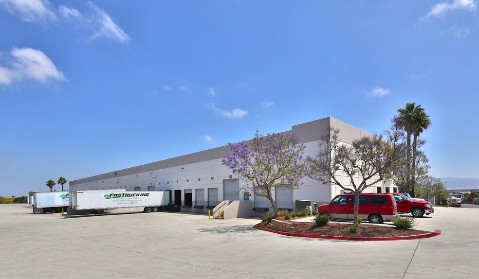 More Photos Of 6774 Calle De Linea, San Diego Unknown For Lease