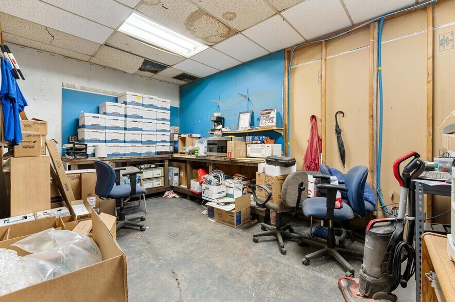 More Photos Of 1117-1121 Broadway, El Cajon Auto Repair For Lease