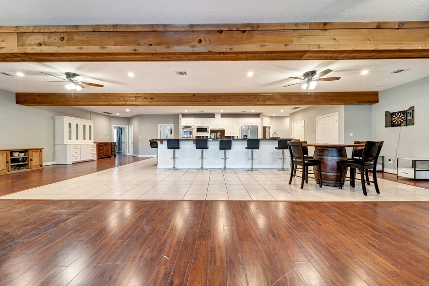 More Photos Of 5607 Sapp Rd, Conroe Lodge Meeting Hall For Sale