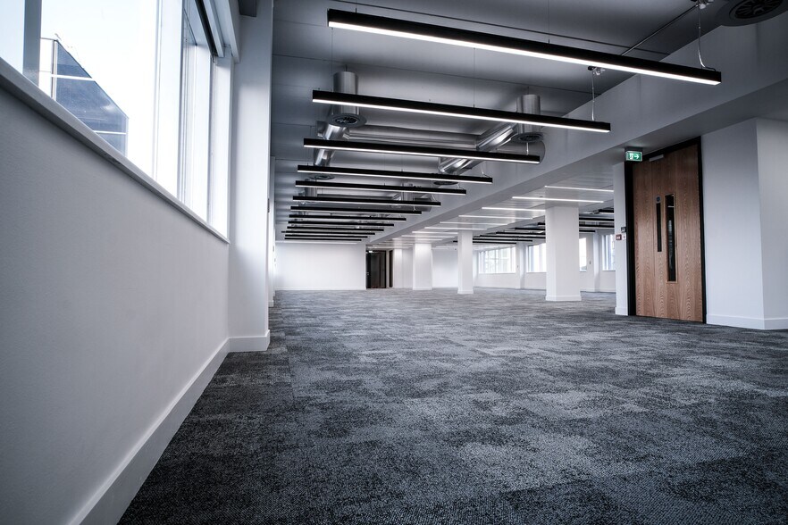 More Photos Of 1 Colmore Row, Birmingham Office For Lease