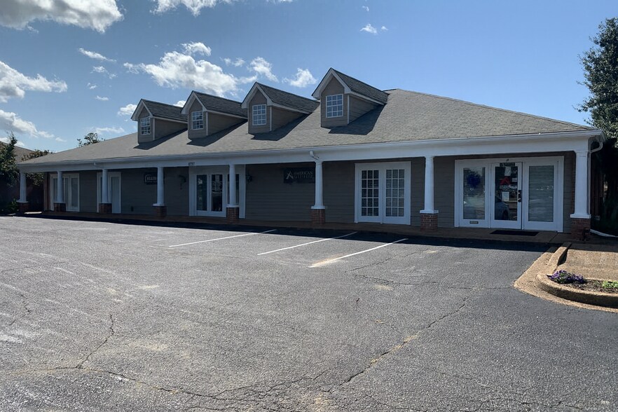 Primary Photo Of 8727 Northwest Dr, Southaven Medical For Lease