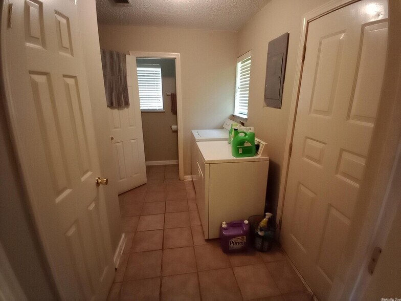 More Photos Of 8524 Marche Lateral Rd, North Little Rock Manufactured Housing Mobile Home Park For Sale