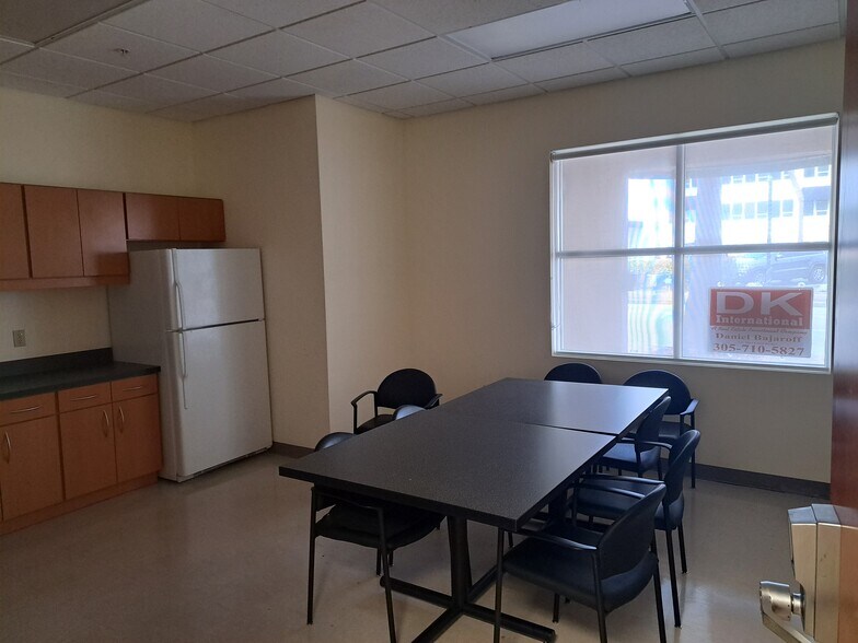 More Photos Of 130 S Indian River Dr, Fort Pierce Office Residential For Sale