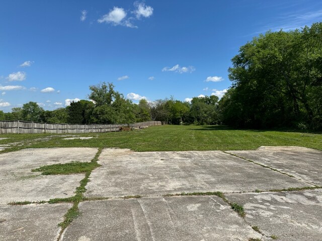 More Photos Of 2738 E Broadway Ave, Maryville Land For Sale