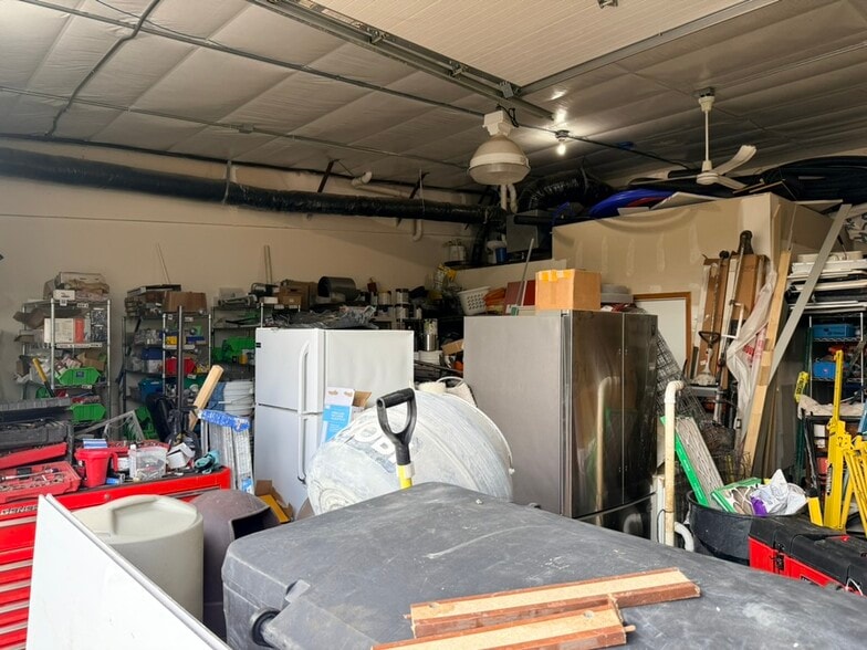 More Photos Of 1001 Arboretum Dr, Waunakee Flex For Lease