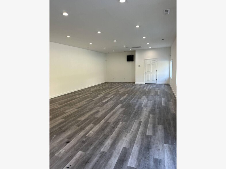 More Photos Of 11246 Dayton Pike, Soddy Daisy Storefront Retail Office For Lease