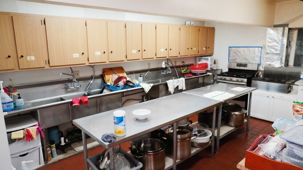 More Photos Of 13522 Goldenwest St, Westminster Religious Facility For Sale