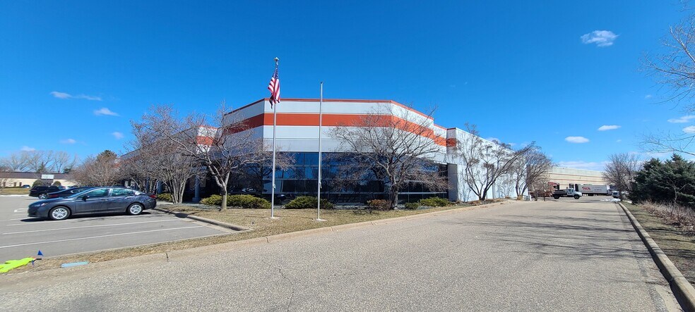 More Photos Of 2400 Pilot Knob Rd, Mendota Heights Light Manufacturing For Lease
