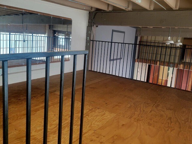 More Photos Of 253 4th St, Oakland Flex For Sale