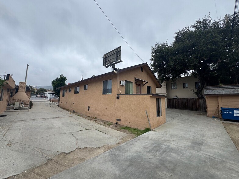 More Photos Of , Tujunga General Retail For Sale