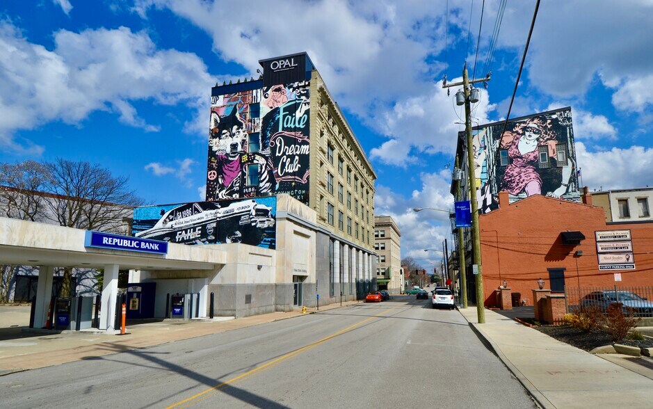 More Photos Of 535 Madison Ave, Covington Office For Lease