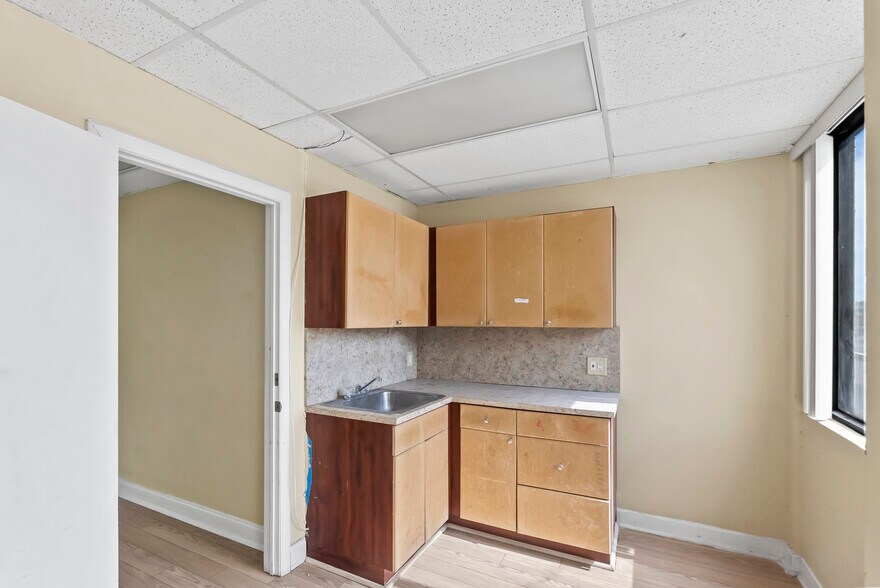 More Photos Of 3201 Griffin Rd, Fort Lauderdale Loft Creative Space For Lease