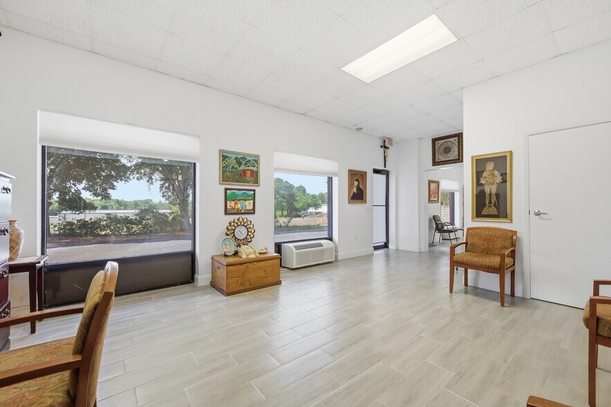 More Photos Of 30924 Suneagle Dr, Mount Dora Warehouse For Sale