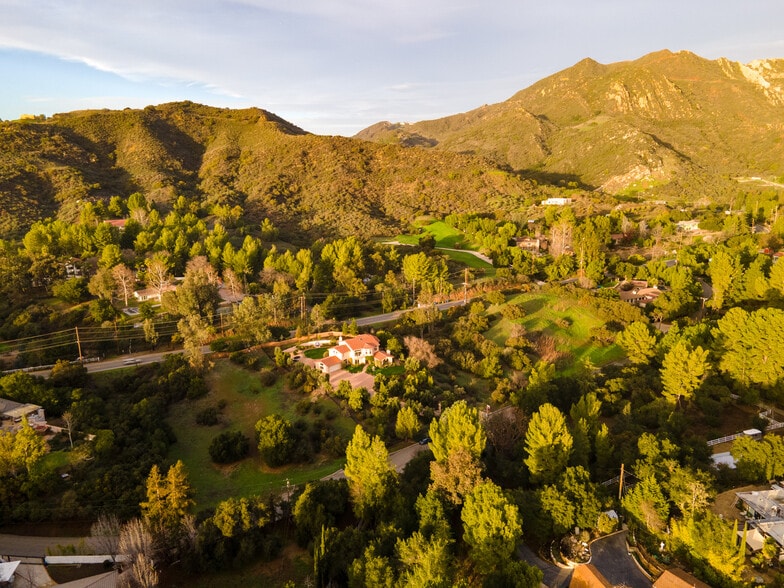 More Photos Of 2175 Cold Canyon Rd, Calabasas Assisted Living For Sale