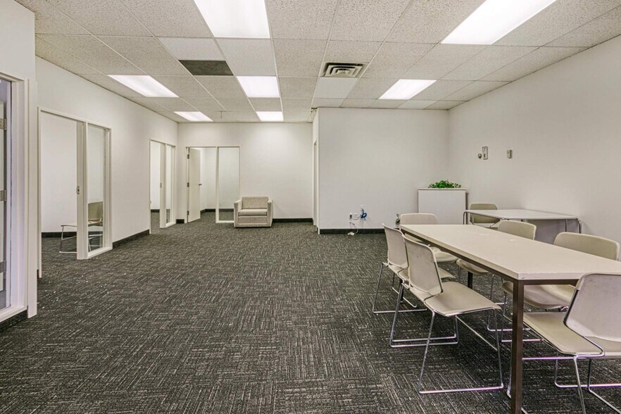 More Photos Of 2 Lisgar St, Sudbury Office For Sale