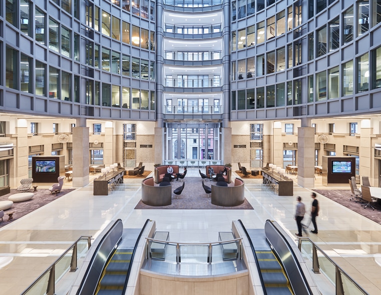 More Photos Of 555 12th St NW, Washington Office For Lease