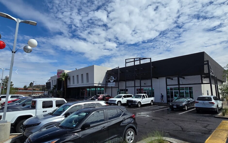 More Photos Of 5700 N Mesa Dr, El Paso Storefront For Lease