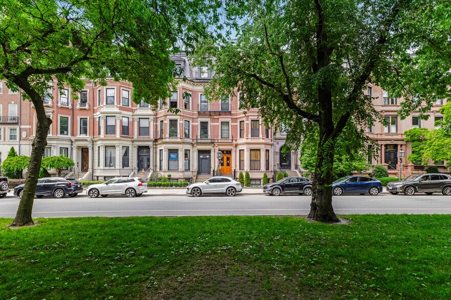 More Photos Of 57 Commonwealth Ave, Boston Apartments For Sale
