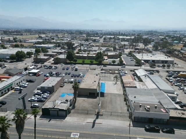 More Photos Of 247 S E St, San Bernardino Carwash For Sale
