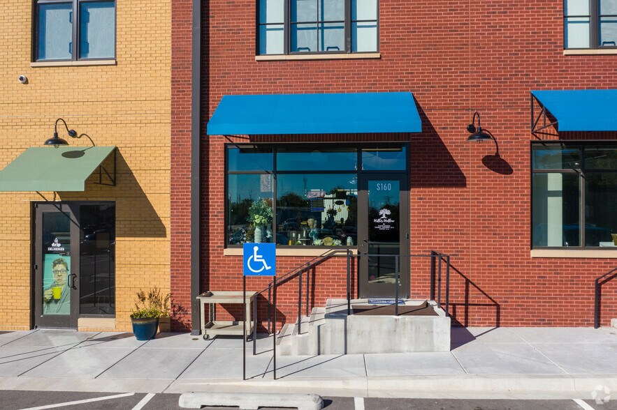 More Photos Of 201 S Main St, Owasso Apartments For Sale