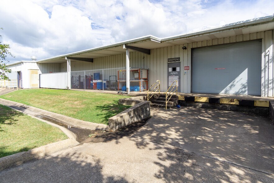 More Photos Of 151 Graham Rd, College Station Research And Development For Lease