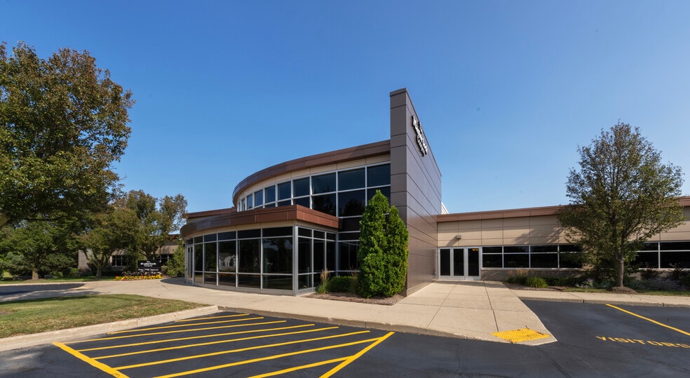 More Photos Of 6744 S Howell Ave, Oak Creek Office For Sale