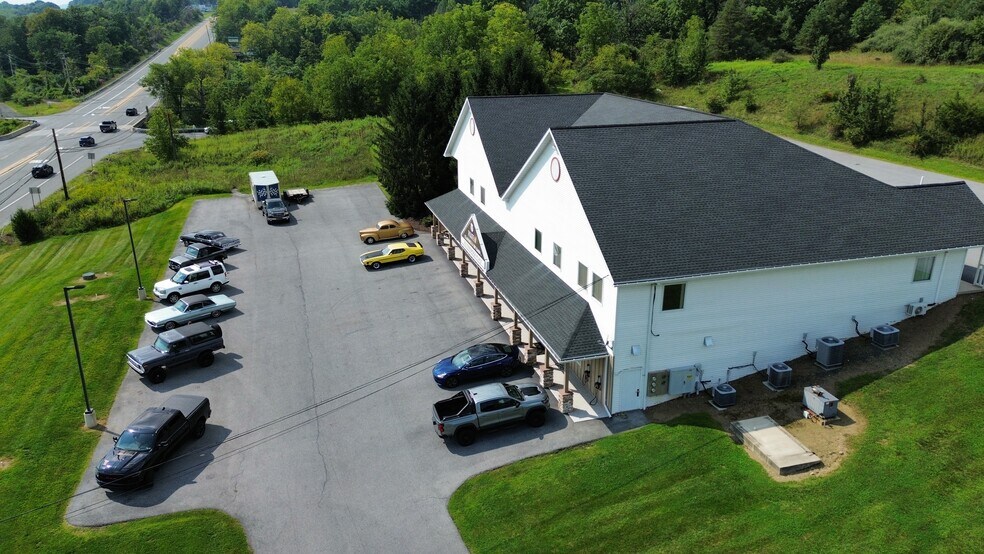 More Photos Of 200 Pine Brook Pl, Orwigsburg Office For Sale