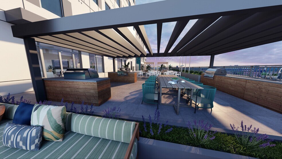 More Photos Of 931 W University Ave, Gainesville Apartments For Lease