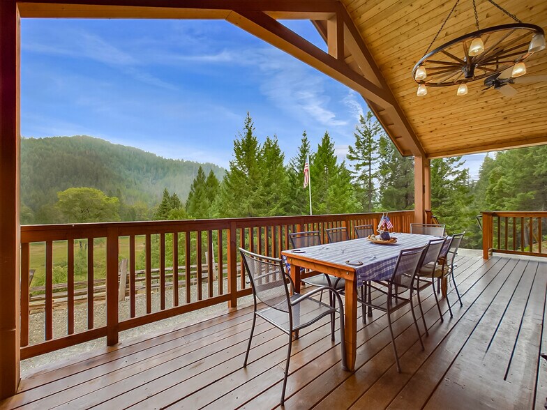 More Photos Of 10 Estabrook, Trinity Center Land For Sale