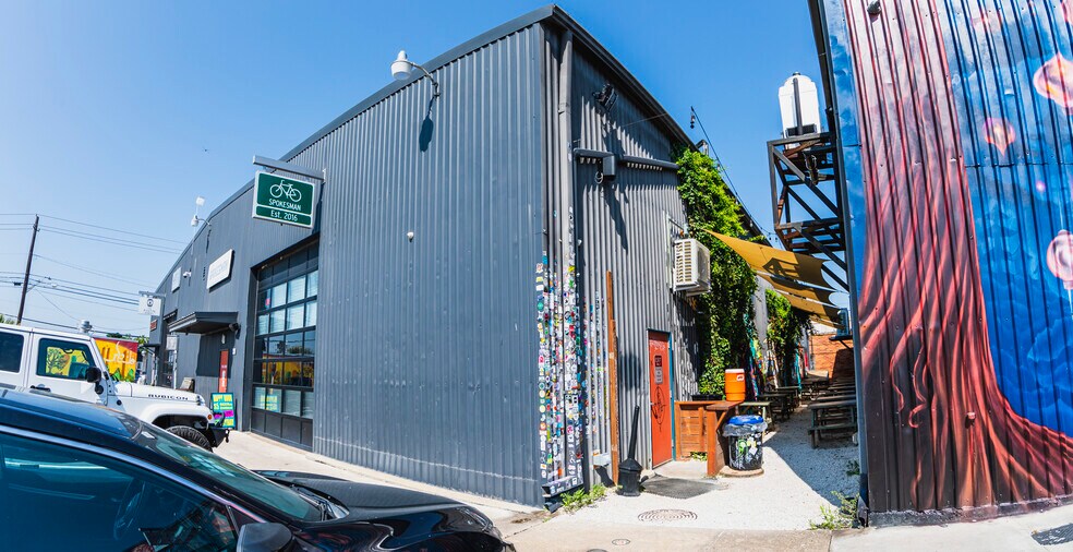 More Photos Of 440 E Saint Elmo Rd, Austin Unknown For Lease