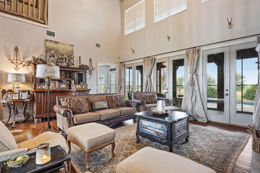 More Photos Of 2538 County Road 223, Floresville Land For Sale