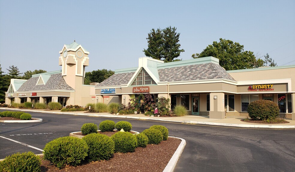 More Photos Of 2-20 Clarkson Wilson Ctr, Chesterfield General Retail For Sale