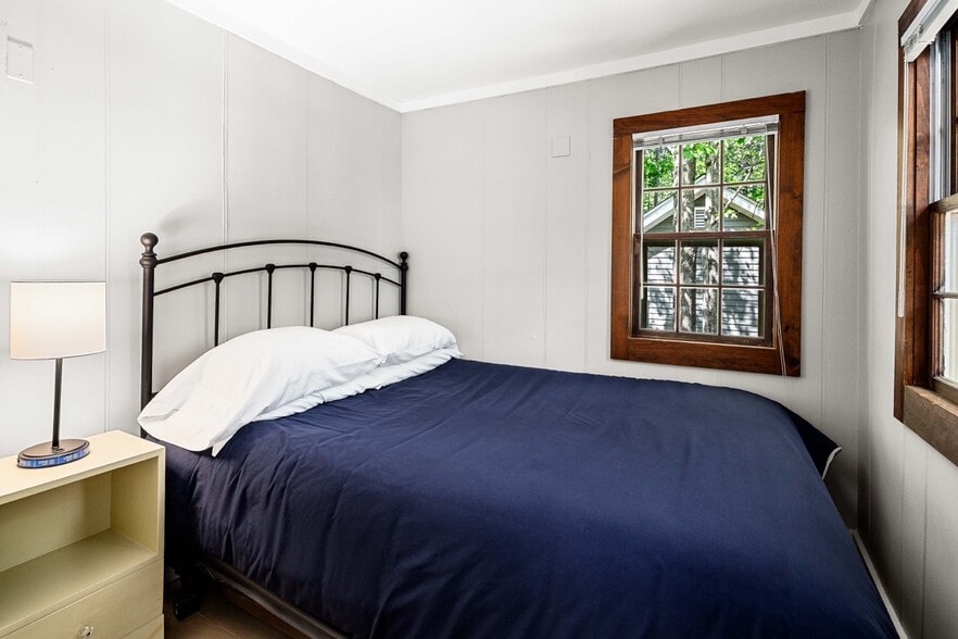 More Photos Of 2076 Atlantic Hwy, Lincolnville Hotel For Sale