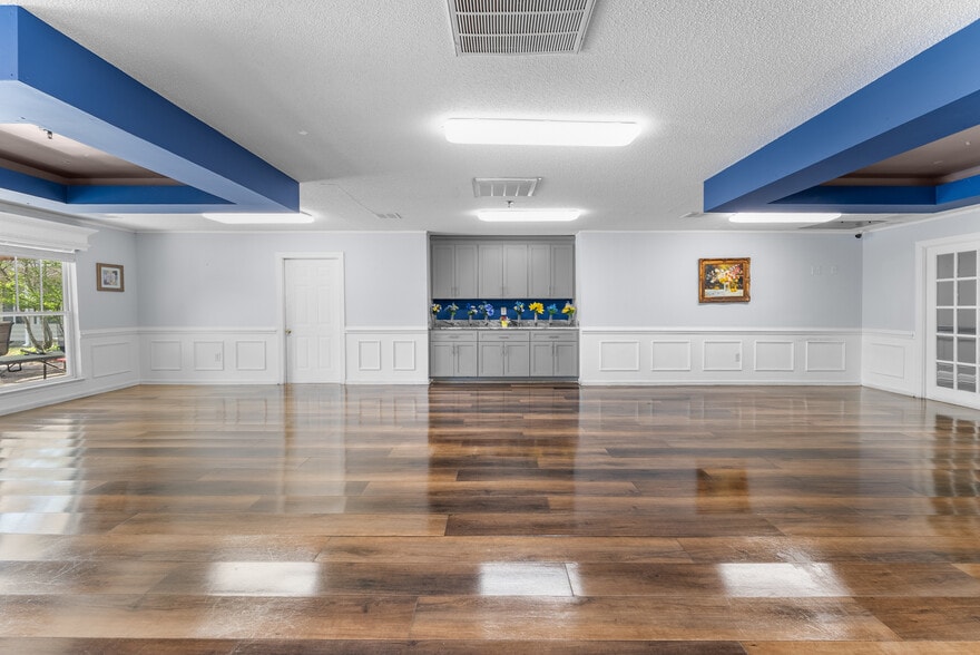 More Photos Of 8679 Pocahontas Trl, Williamsburg Assisted Living For Sale