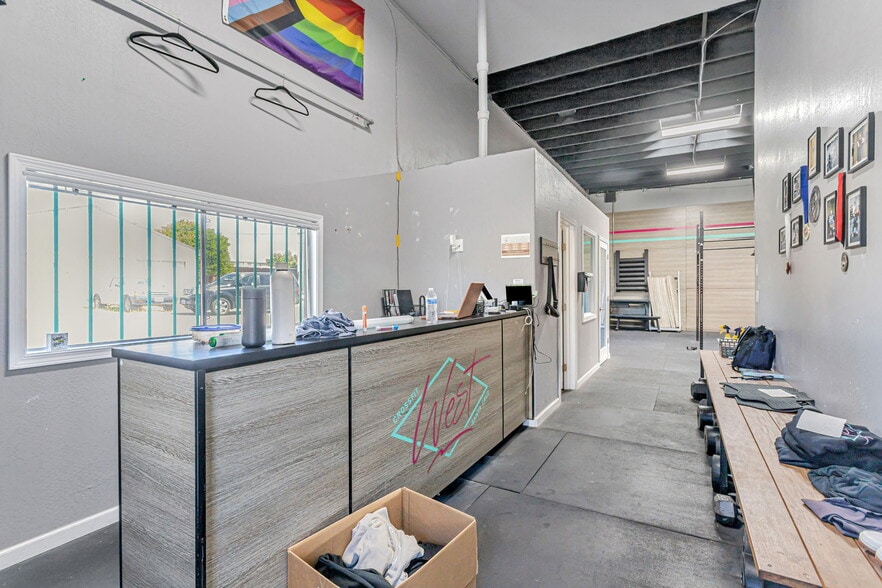 More Photos Of 3065 Carriker Ln, Soquel Warehouse For Sale