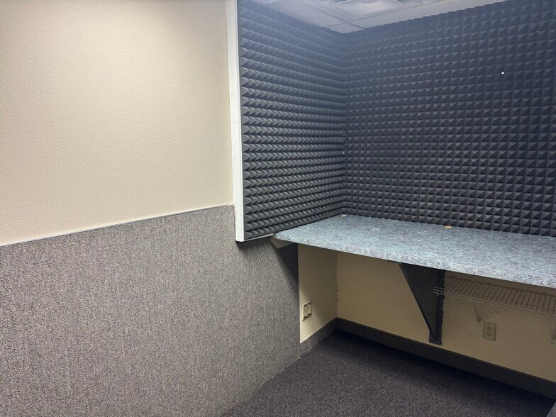 More Photos Of 1750 Manzanita Dr, Elko Office Residential For Sale